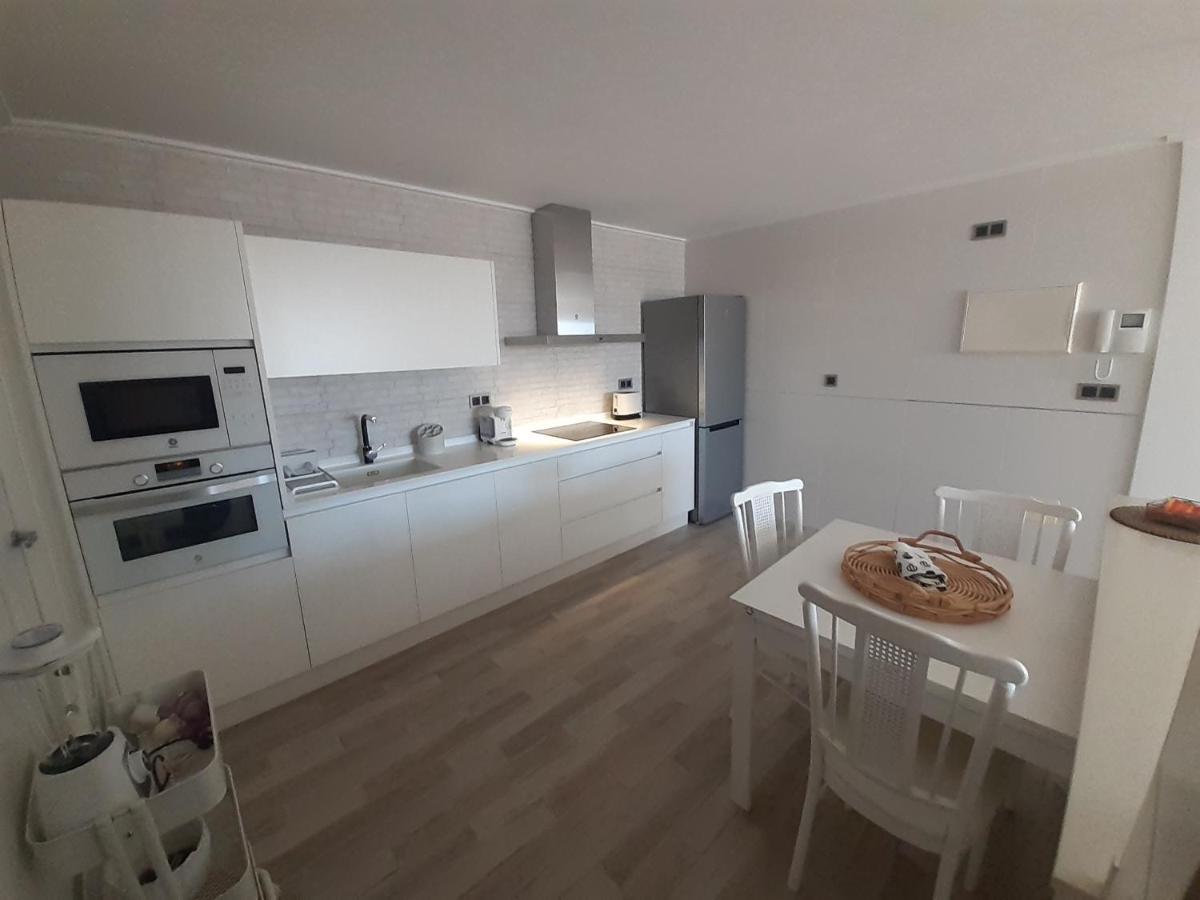Apartamento En Aguilas Con Amplia Terraza Y Piscina エクステリア 写真